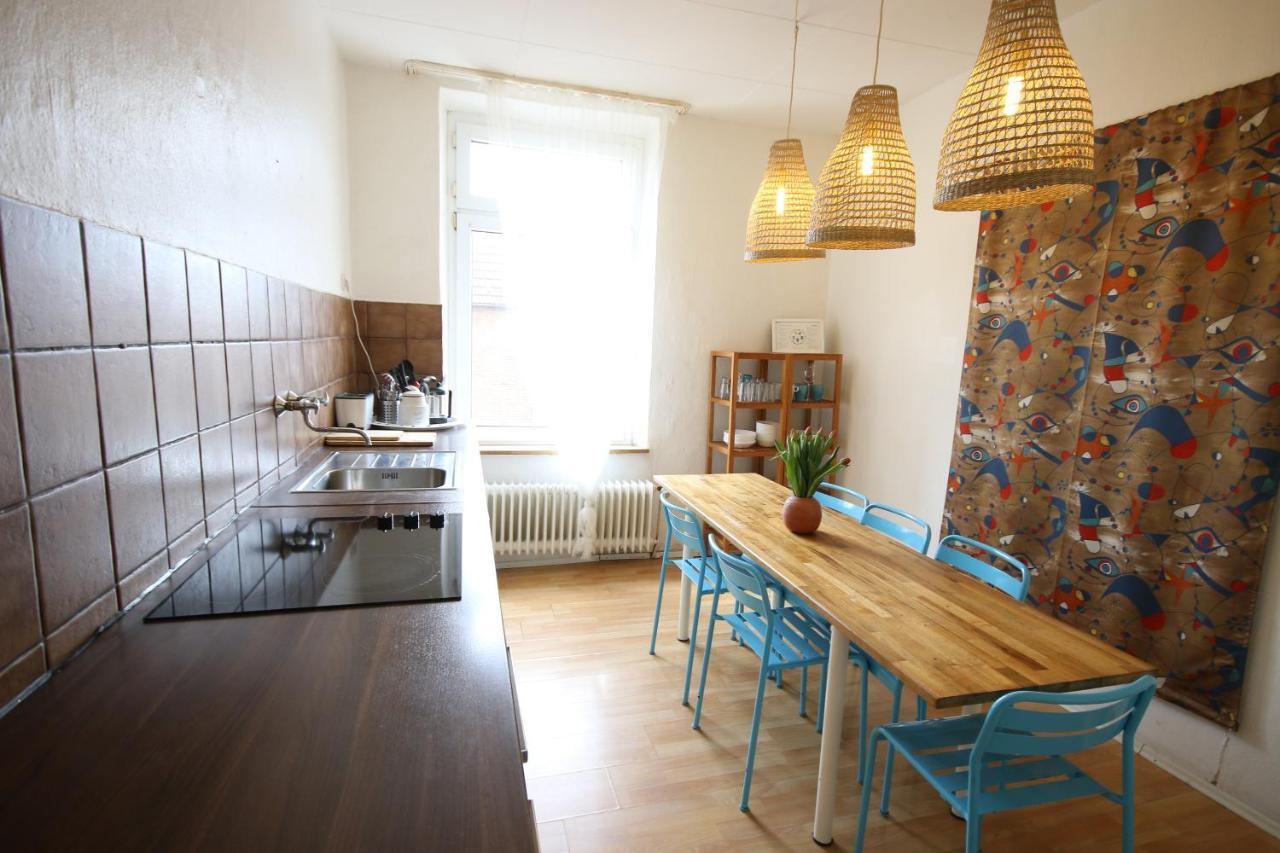Moderne Studio Apartments Und 120Qm Wohnungen In Oberhausen, Ideal Fuer Geschaeftsreisende Und Monteure Oberhausen  Exterior foto