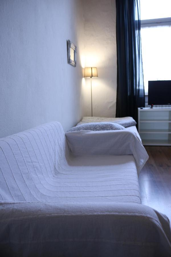 Moderne Studio Apartments Und 120Qm Wohnungen In Oberhausen, Ideal Fuer Geschaeftsreisende Und Monteure Oberhausen  Exterior foto